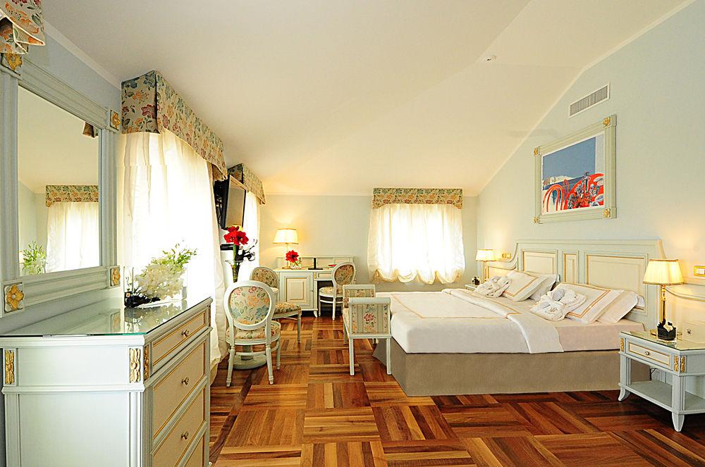 Hotel De Paris Sanremo Luaran gambar