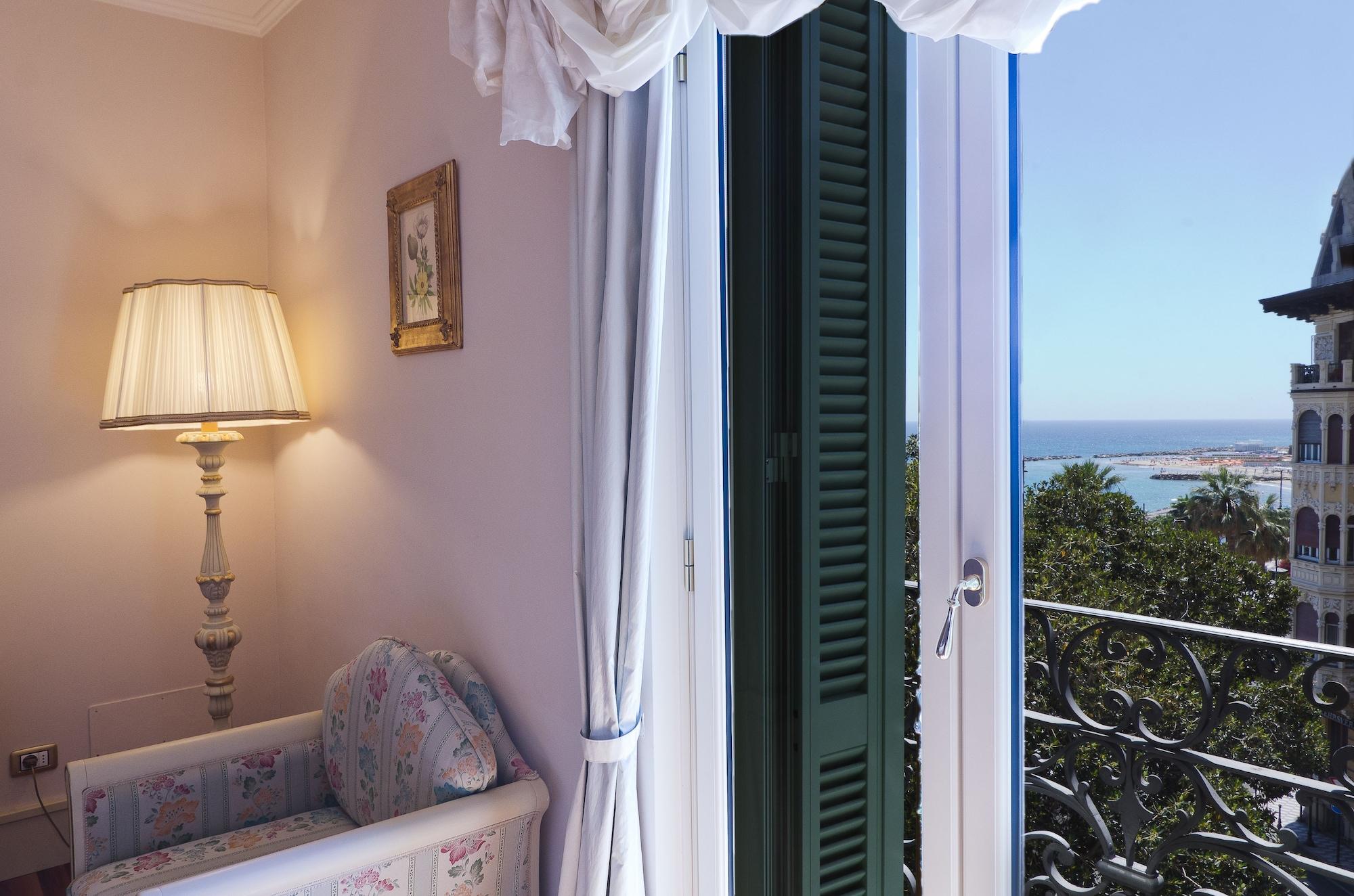 Hotel De Paris Sanremo Luaran gambar