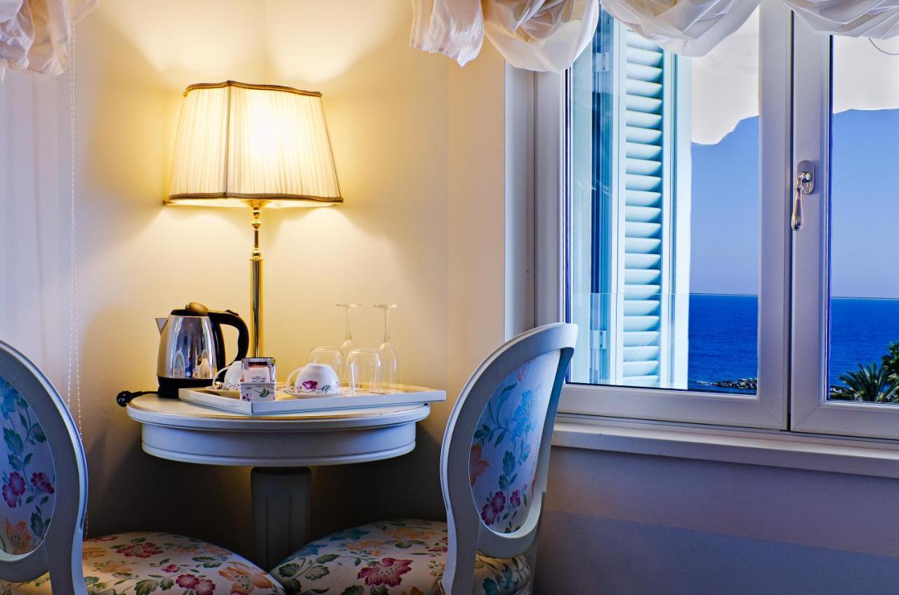 Hotel De Paris Sanremo Luaran gambar